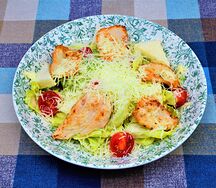 Цезарь с курицей