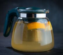 Чай с лимоном зелёный