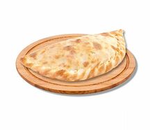 Кальцоне с курицей и сыром