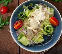 Салат с индейкой