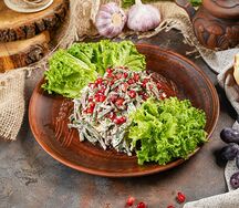 Графский салат с курицей