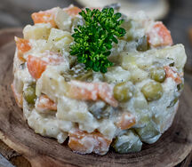 Веганский Оливье с артишоками