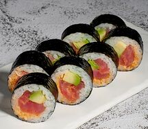 Ролл с тунцом и авокадо (8 шт)