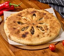 Пирог с мясом, сыром и грибами
