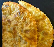 Чебурек с курицей и картошкой