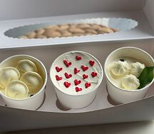Бенто-торт в стакане с пельменями и хинкали 3 шт