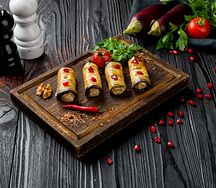 Рулетики из баклажана с начинкой