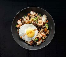 Жареный рис с морепродуктами