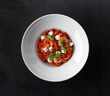 Паста феттуччине Салоники с креветками и брынзой