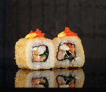 Кранч ролл с лососем и креветкой