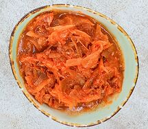 Тушеная квашеная капуста