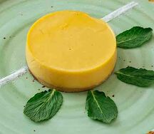 Пирожное Манго-маракуйя