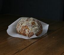 Круассан фисташковый