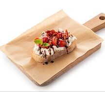 Брускетта со страчателлой