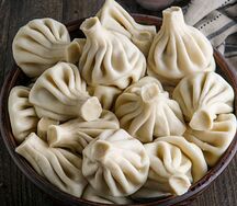 Хинкали с творогом и вишней