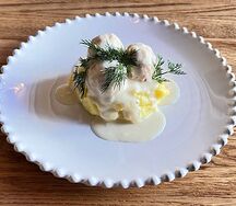 Куриные фрикадельки с картофельным пюре