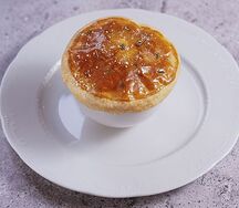 Французский луковый суп с бычьими хвостами