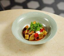 Салат с хрустящими баклажанами