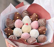 Букет клубники в шоколаде Романтичный S