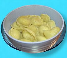 Пельмени с говядиной и свининой