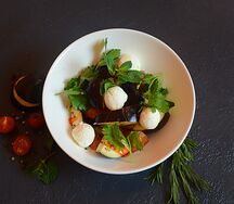 Салат с хрустящими баклажанами