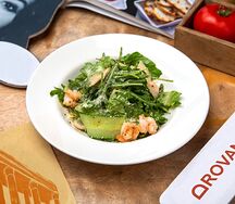 Салат с морепродуктами
