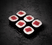 Ролл с тунцом