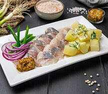 Селедка с картофелем