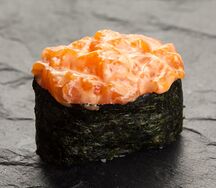 Суши Спайси Сяке