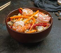 Вок с морепродуктами