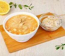 Суп Том Ям с курицей терияки