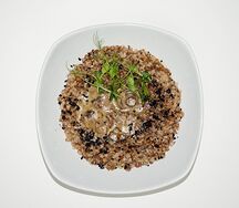 Гречка с томленой говядиной