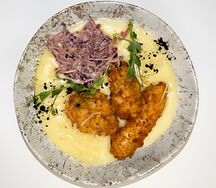 Хрустящий цыпленок с крем-пюре