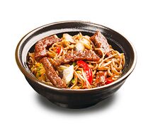 Китайская соба с овощами и говядиной 