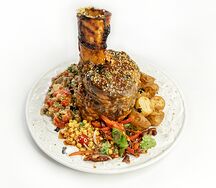 Томленая говяжья рулька
