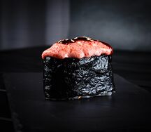 Гункан запеченный с креветкой