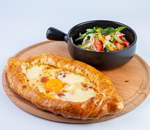 Хачапури по-аджарски