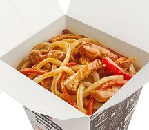 Удон с курицей по-пекински