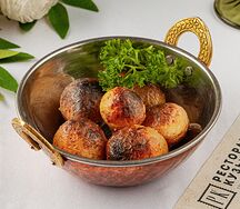 Картофель печенный на углях