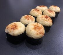 Запеченный ролл с угрем