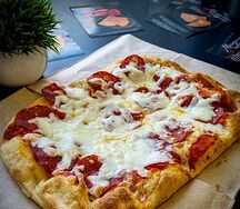 Римская пицца пепперони