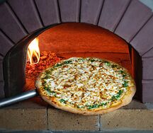 Пицца с курицей и грибами