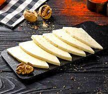 Сыр Сулугуни