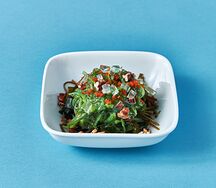 Салат с морскими водорослями Микс