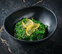 Салат с чукой