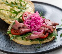 Сицилийский бургер Ростбиф