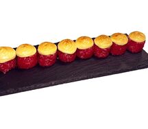 Запеченный ролл с крабом