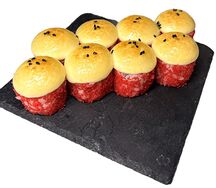 Запеченный ролл с курицей