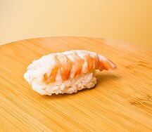 Суши с креветкой