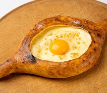 Хачапури по-аджарски